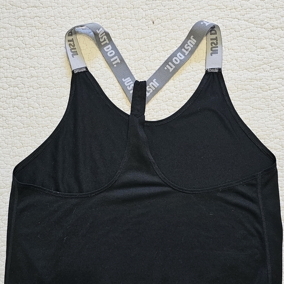 Nike Training Black Tank Top - Picture 6 of 9